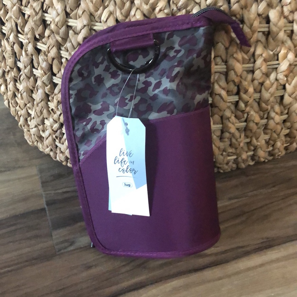 Lug Canoe